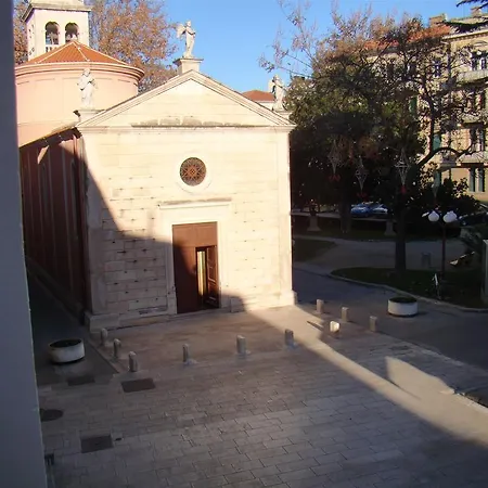 Apartment Maraschino Zadar